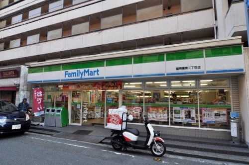 ファミリーマート福岡薬院二丁目店 警固3丁目新築戸建て 周辺画像2