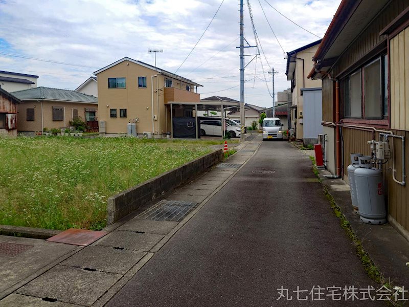 蒲郡市形原町鹿末9番1、9番2より分筆 現地写真（前面道路含む現地写真）