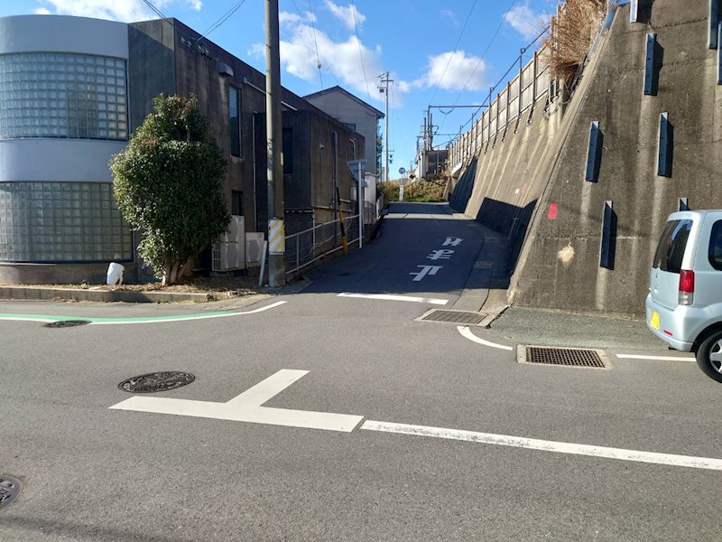 蒲郡市三谷町諏訪東10番18、10番1 現地写真（前面道路含む現地写真）