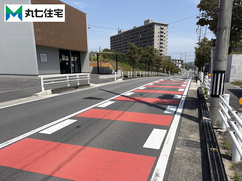 岡崎市井田町茨坪34番814　【B】 現地写真（前面道路含む現地写真）