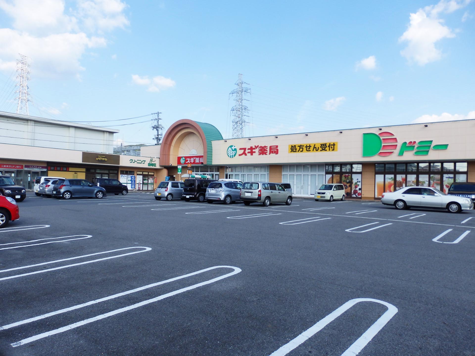 額田郡幸田町大字芦谷字鍛治山31番8（B） スーパー