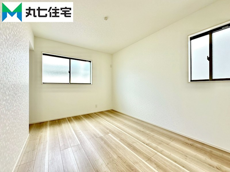 愛知県蒲郡市豊岡町薮田 内観写真（リビング以外の居室）