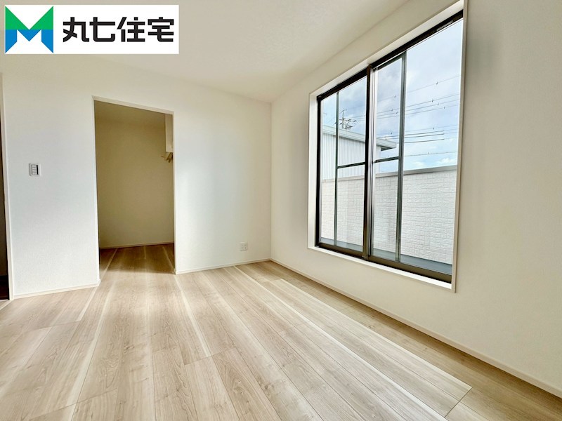 愛知県蒲郡市豊岡町薮田 内観写真（リビング以外の居室）