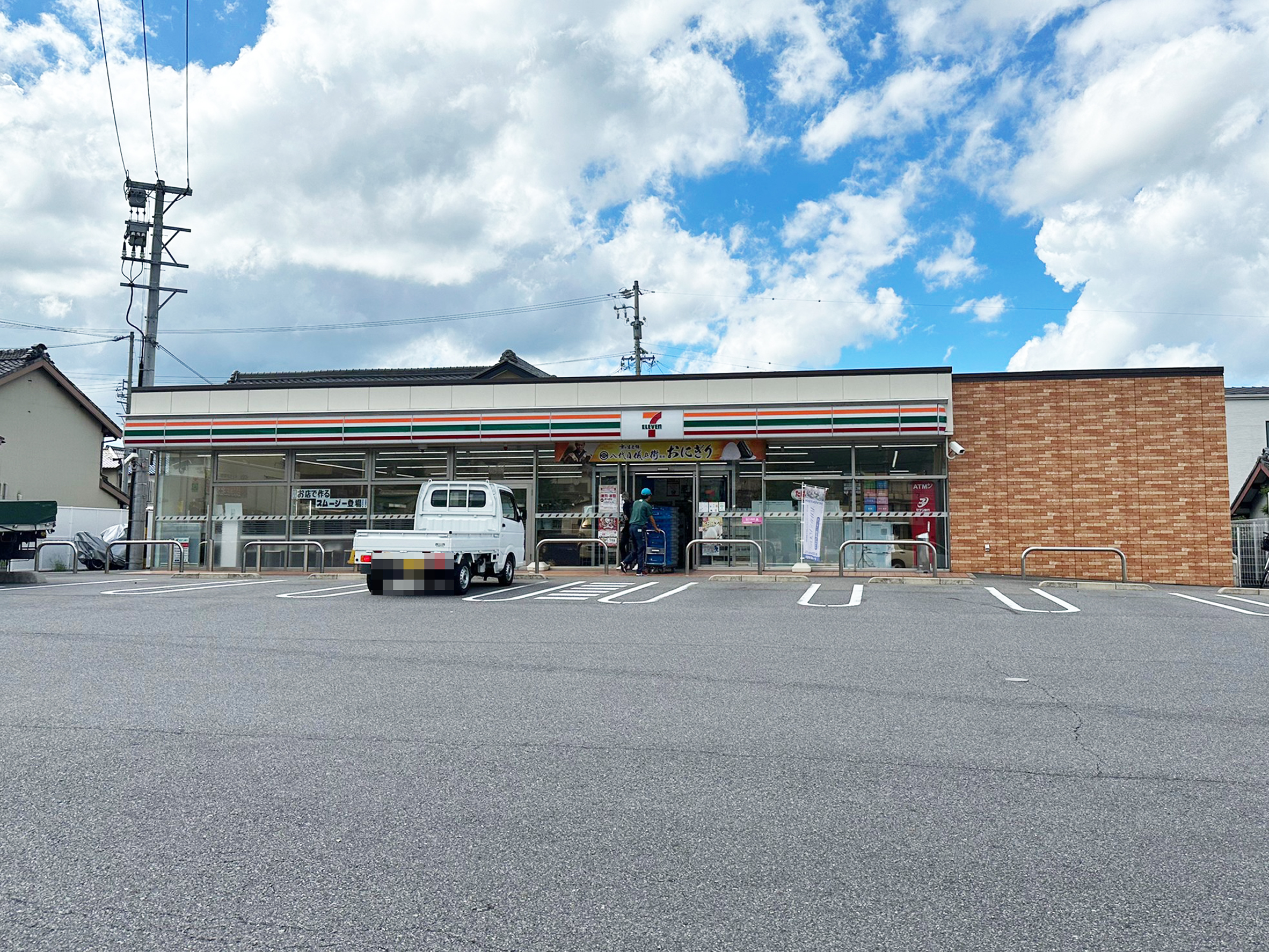 愛知県蒲郡市豊岡町薮田 コンビニ