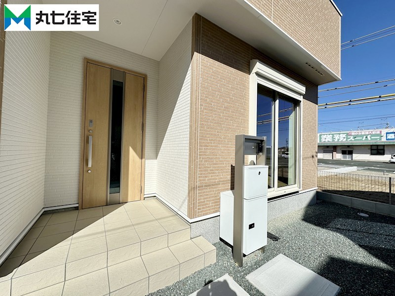 蒲郡市上本町　第1期② 現地写真（玄関）