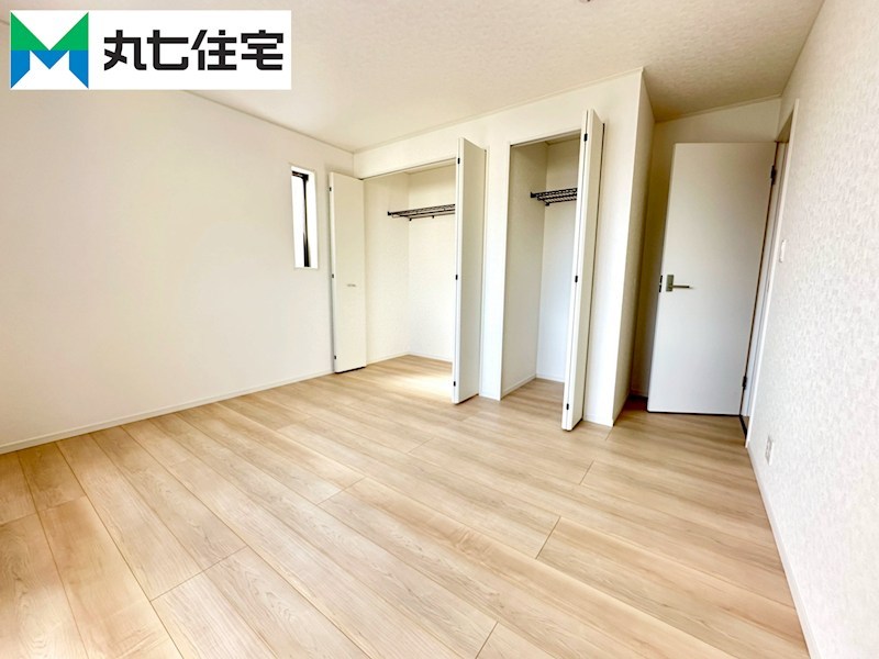 蒲郡市豊岡町平田門　第8② 内観写真（リビング以外の居室）