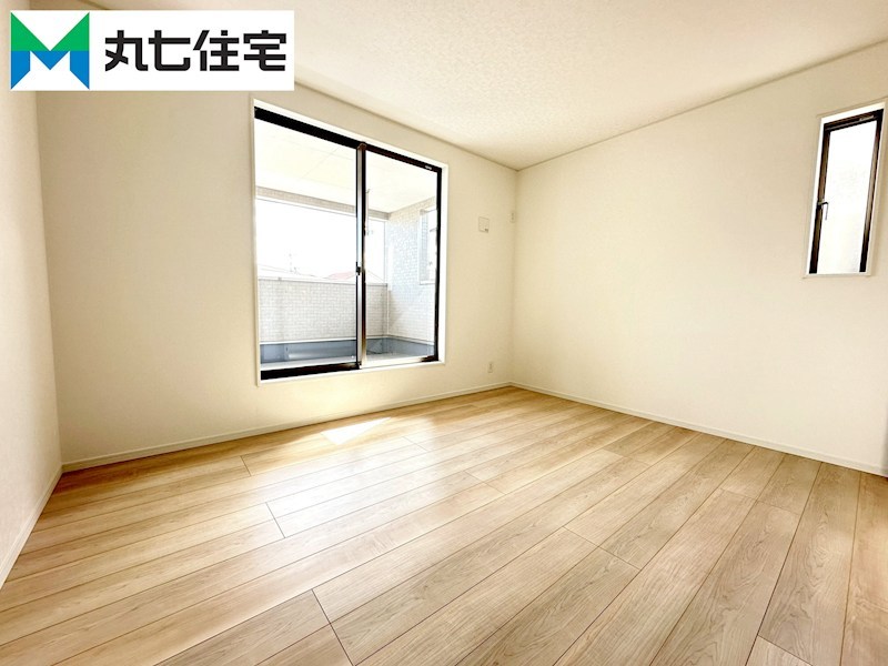 蒲郡市豊岡町平田門　第8② 内観写真（リビング以外の居室）