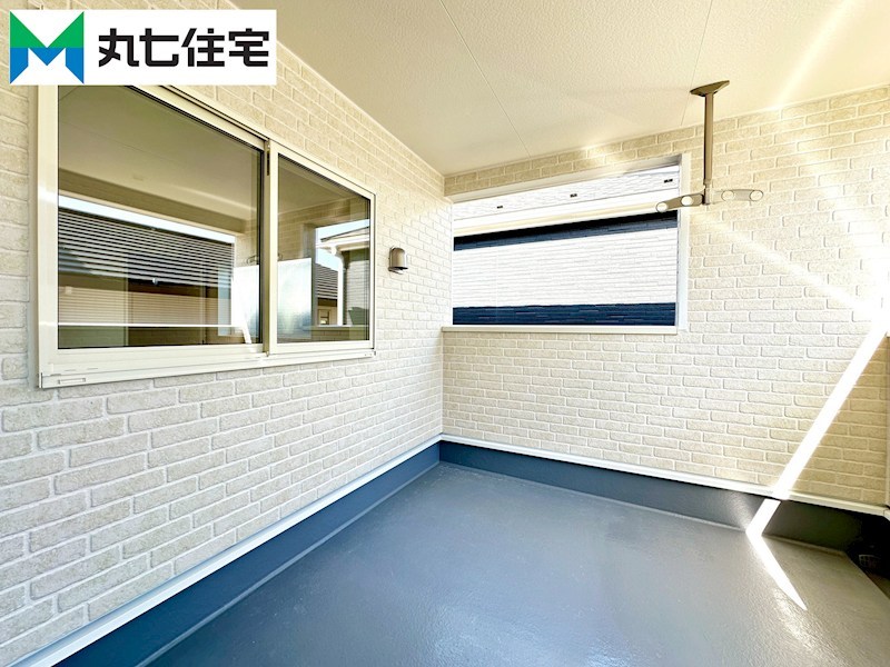 蒲郡市大塚町第13　丸山　2号棟  現地写真（バルコニー）