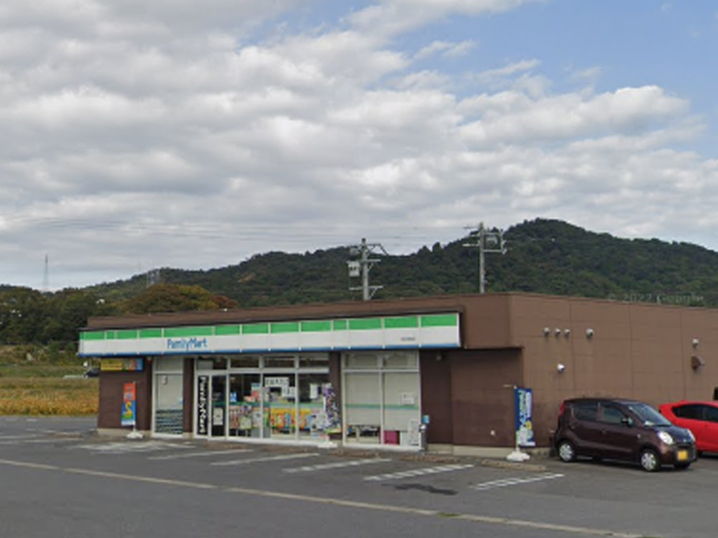 額田郡幸田町大字坂崎字京ヶ峯南100番35 コンビニ
