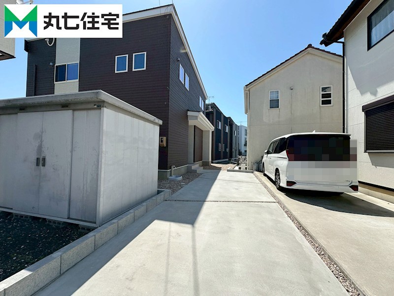豊橋市大岩町沢渡11番11 現地写真（駐車場）