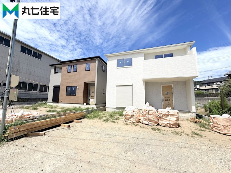 蒲郡市形原町北大明地　2号棟  現地写真