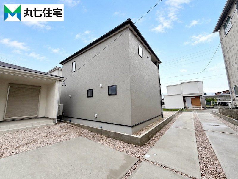 蒲郡市形原町北大明地　2号棟  現地写真
