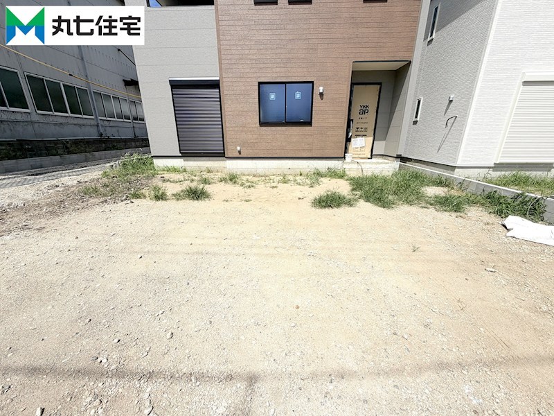蒲郡市形原町北大明地　2号棟  現地写真