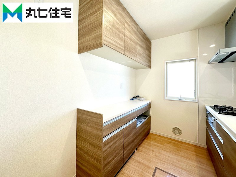 豊橋市山田三番町68番地1  内観写真（キッチン）