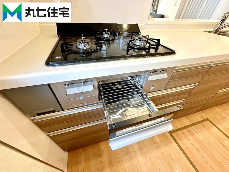 豊橋市山田三番町68番地1  内観写真（キッチン）