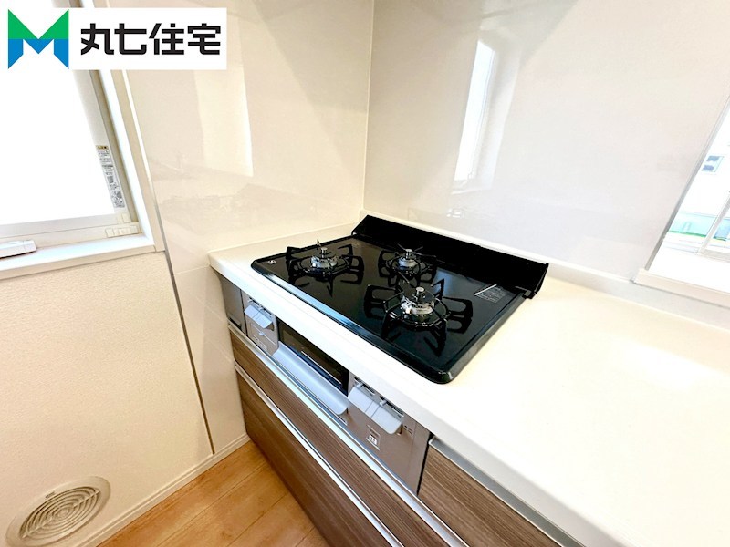 豊橋市山田三番町68番地1  内観写真（キッチン）