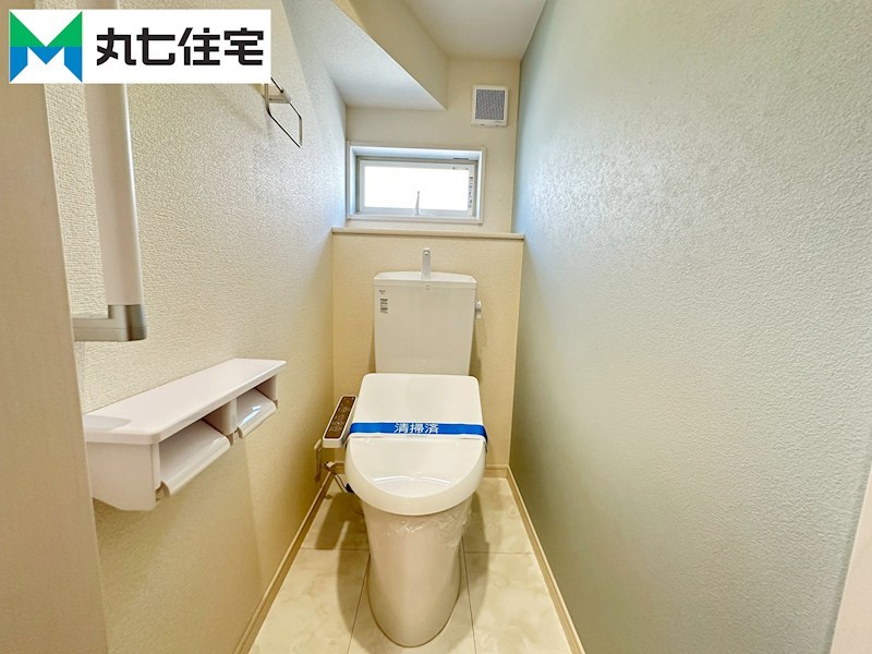 豊橋市山田三番町68番地1  内観写真（トイレ）