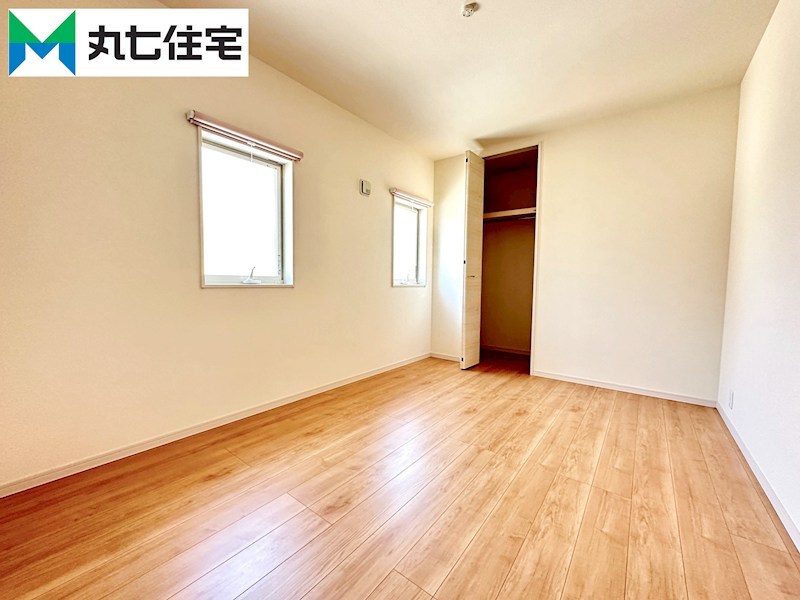 豊橋市山田三番町68番地1  内観写真（リビング以外の居室）