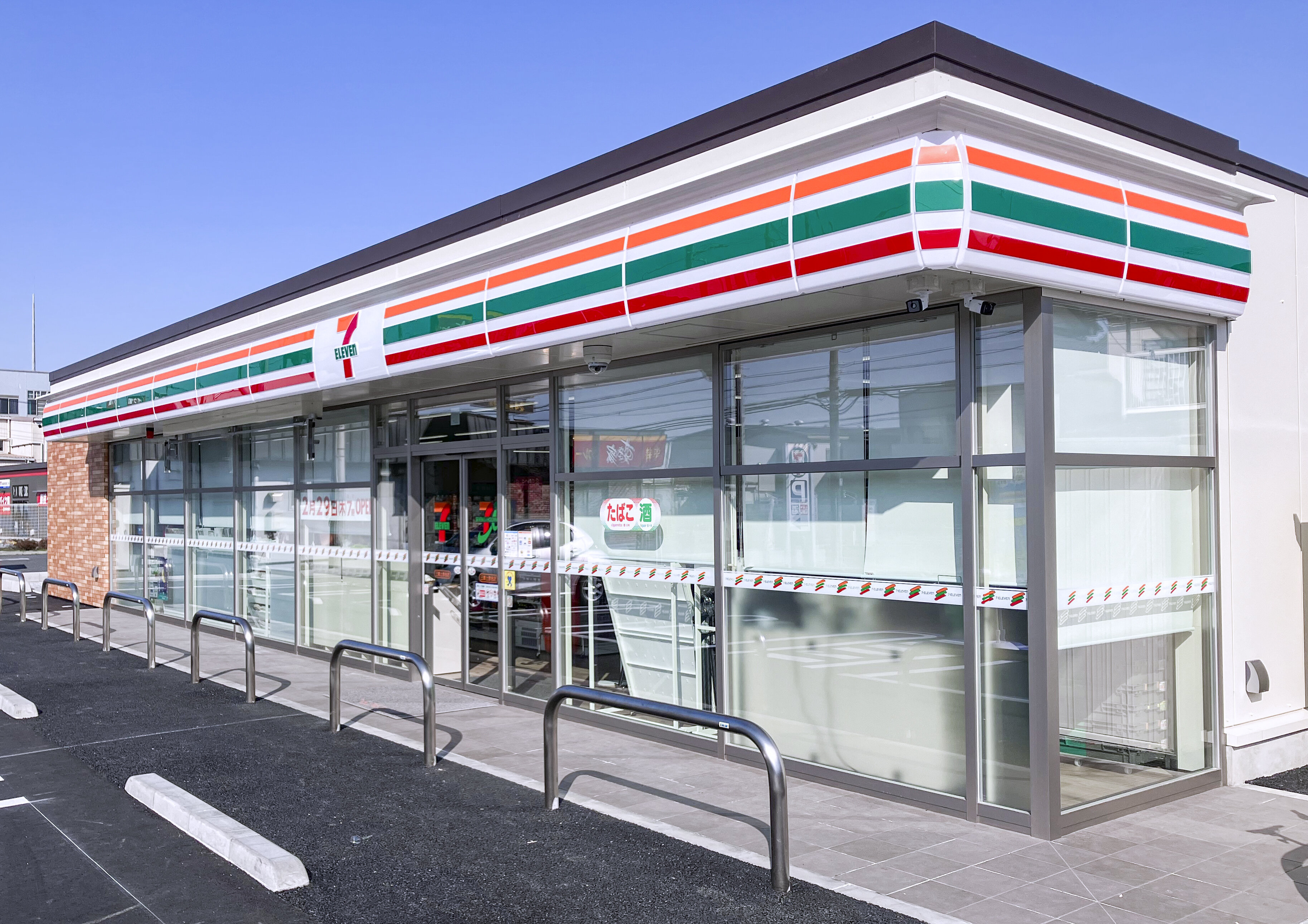 豊橋市山田三番町68番地1  コンビニ