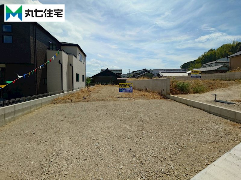 額田郡幸田町大字深溝字上山村13番1【①】、13番3【②】　①区画 現地写真
