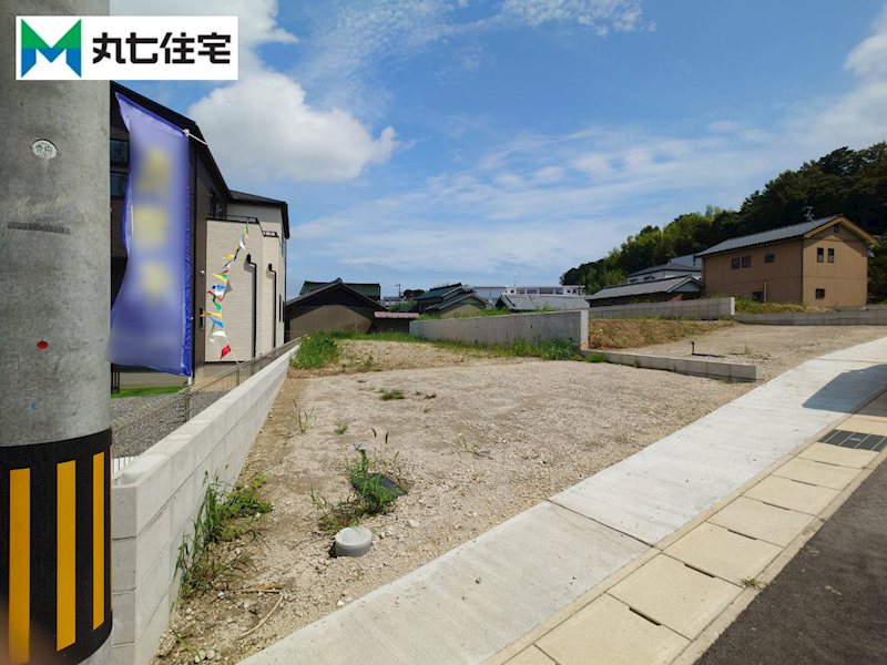 額田郡幸田町大字深溝字上山村13番1【①】、13番3【②】、13番4【➂】　①区画 現地写真