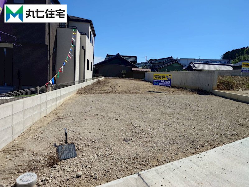 額田郡幸田町大字深溝字上山村13番1【①】、13番3【②】　①区画 現地写真