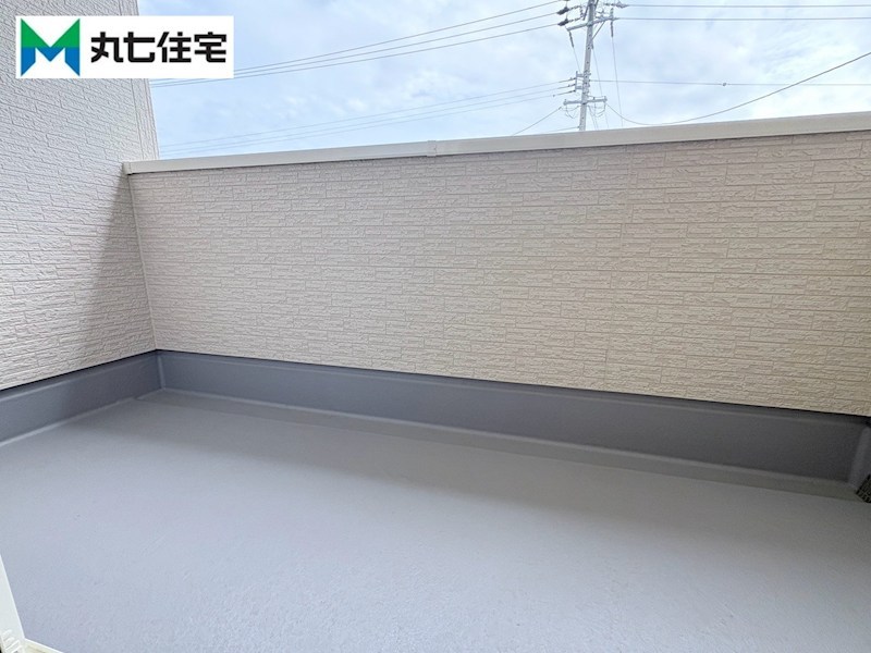 幸田町野場城東　1号棟 現地写真（バルコニー）