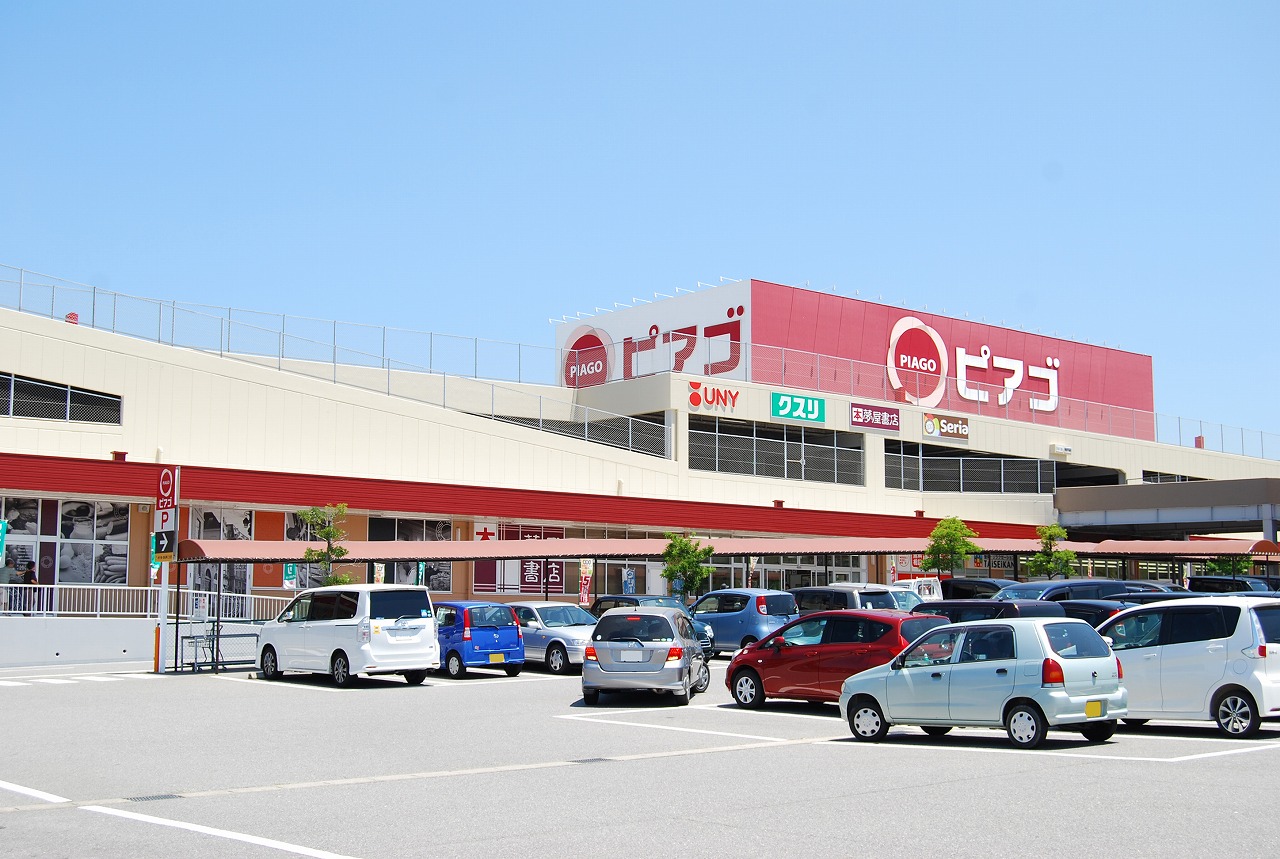 額田郡幸田町大字菱池字欠間36番5 スーパー