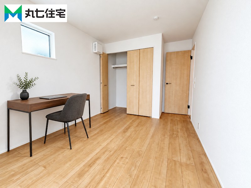 蒲郡市上本町　第1期⑦ 内観写真（リビング以外の居室）