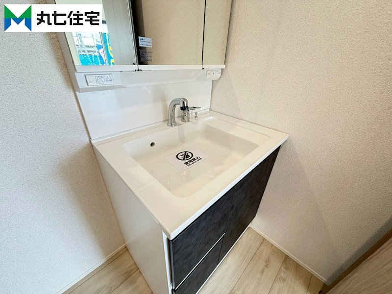 蒲郡市上本町　第1期⑨ 内観写真（洗面台・洗面所）