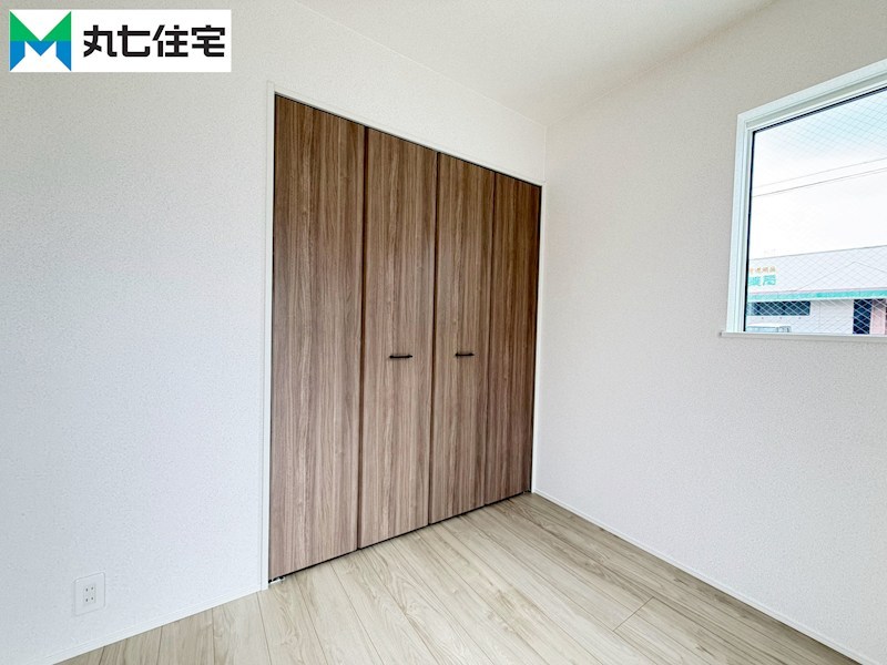 蒲郡市上本町　第1期⑨ 内観写真（収納）