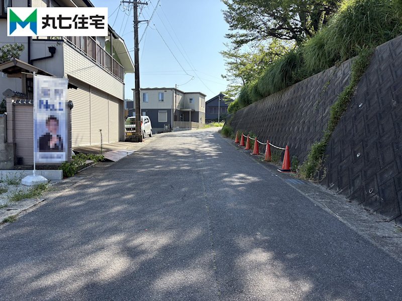 幸田町深溝　1号棟 現地写真（前面道路含む現地写真）