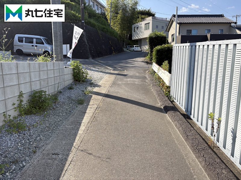 幸田町深溝　2号棟  現地写真（前面道路含む現地写真）