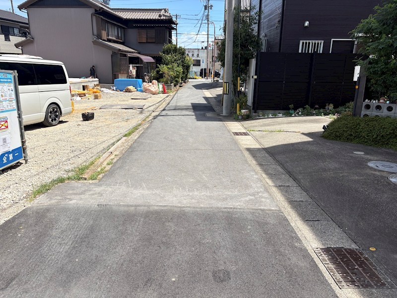 蒲郡第55形原町　2号棟  現地写真（前面道路含む現地写真）