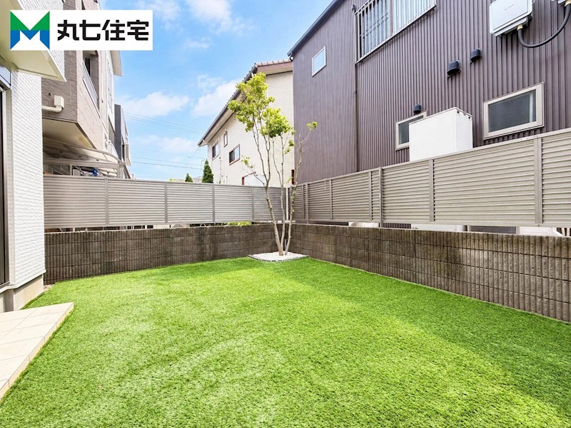 豊川市蔵子６丁目9番地27  現地写真（庭）