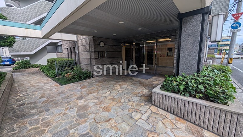 ビ・ウェル野田公園 共用部写真（エントランス）