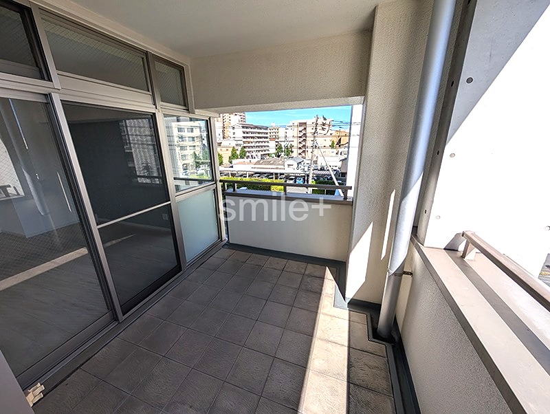 プログレス鹿田本町 現地写真（バルコニー）
