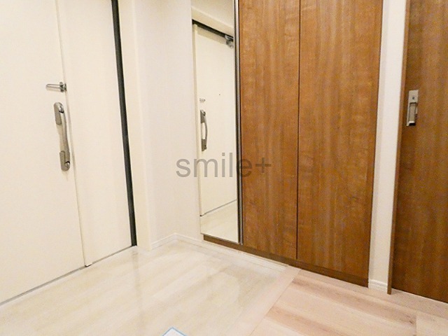プログレス鹿田本町 現地写真（玄関）