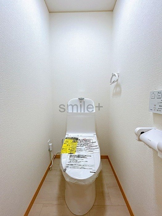 ファミール岡山 内観写真（トイレ）