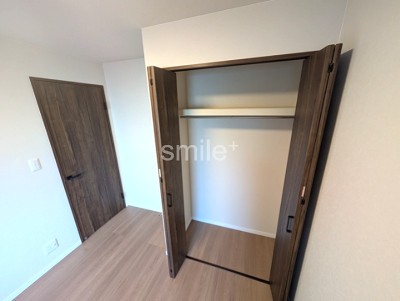 アルファステイツ新屋敷公園 内観写真（収納）
