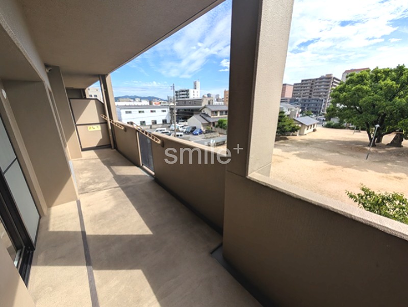 アルファステイツ新屋敷公園 現地写真（バルコニー）