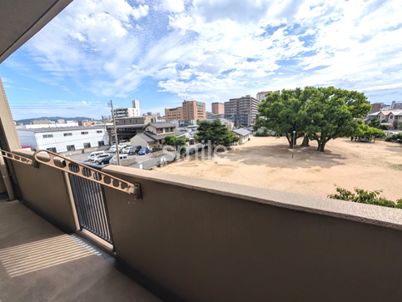 アルファステイツ新屋敷公園 現地写真（バルコニー）