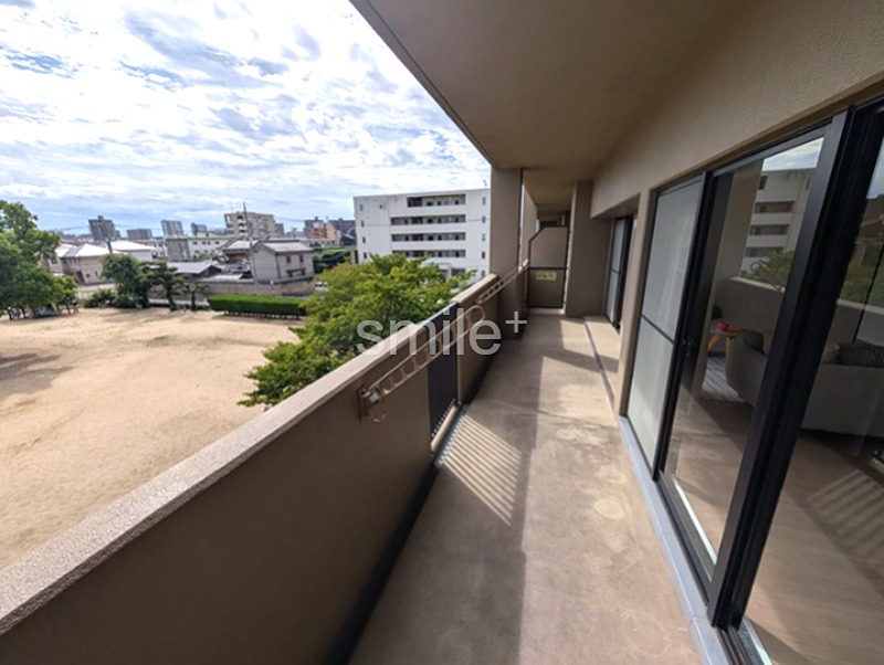 アルファステイツ新屋敷公園 現地写真（バルコニー）