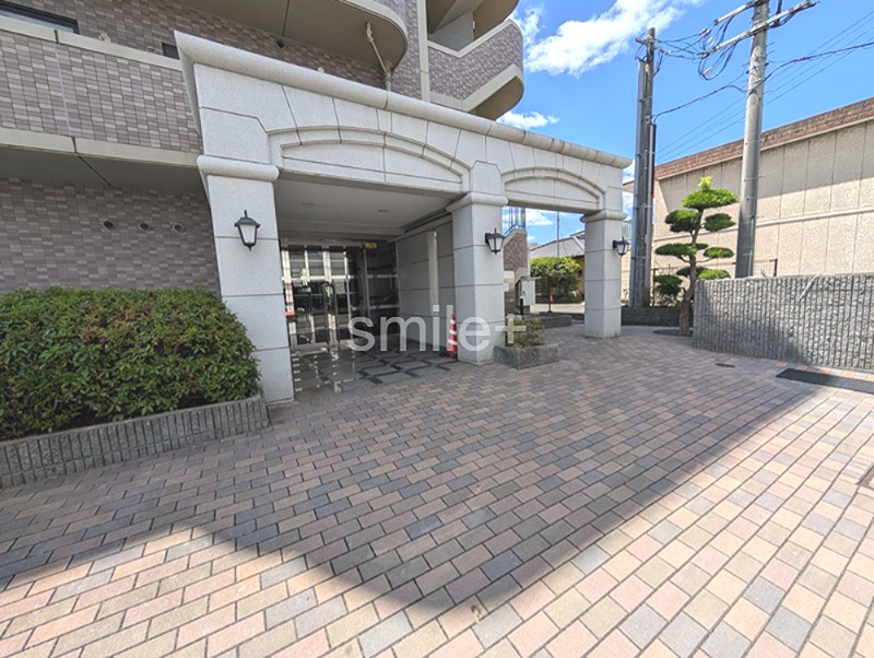 シティオ岡山神田 共用部写真（エントランス）
