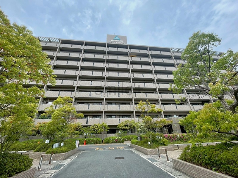 サーパス津高台通り一番館 共用部写真（駐車場）