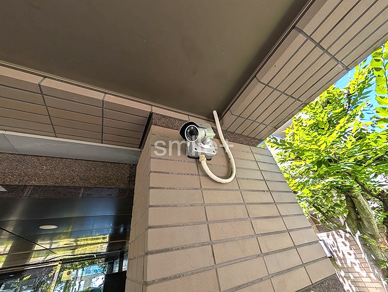 サーパス津高台通り一番館 共用部写真（エントランス）