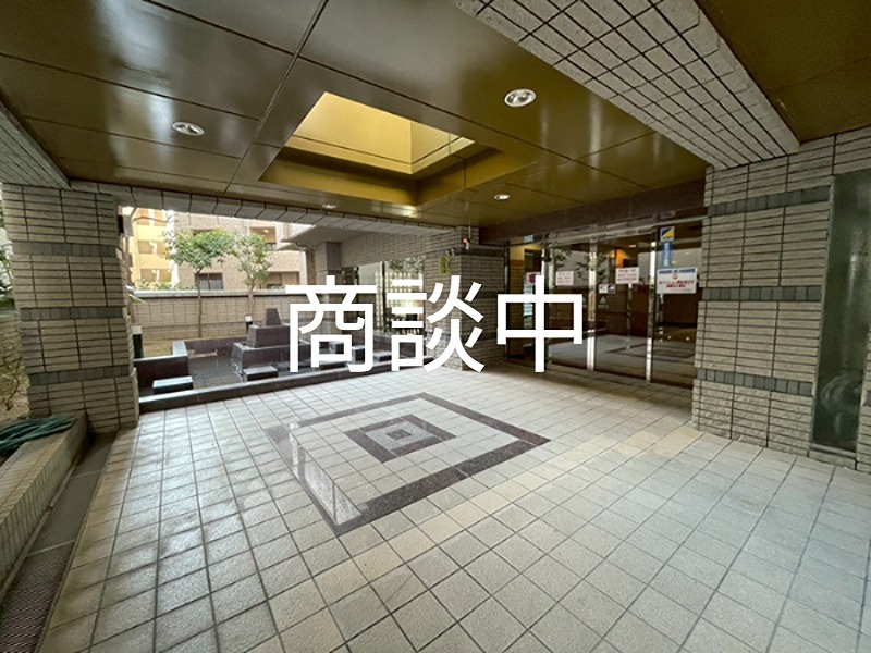 サーパスシティ大供 共用部写真（エントランス）