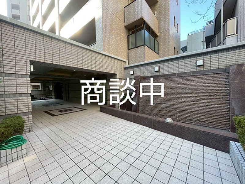 サーパスシティ大供 共用部写真（エントランス）