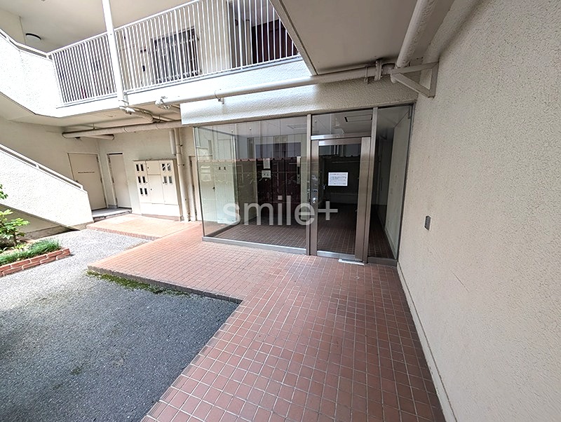 南方パークマンション 共用部写真（エントランス）