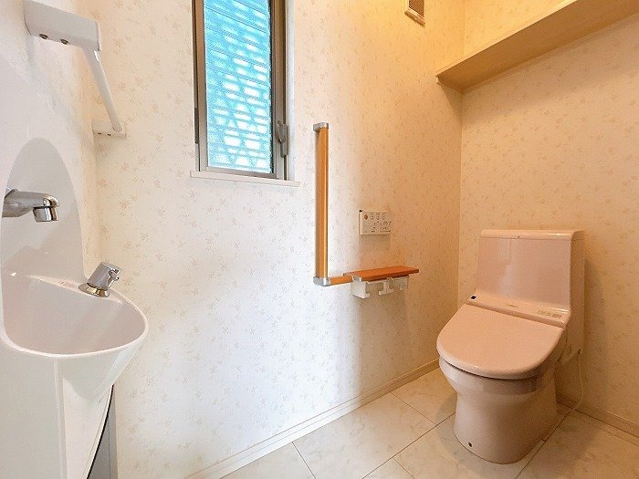 岡山市中区乙多見 内観写真（トイレ）